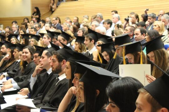 Increasing Employability with Distance Diplomas