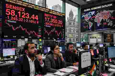 Indian Stock Markets Brace for Volatility Amid Global Economic Shifts