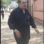 Selective Respect Raza Murad Slams Bollywood A-Listers for Skipping Mushtaq Khan's Funeral